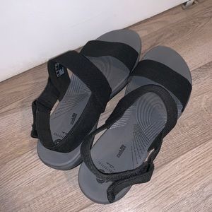 Clark’s Arla Jacory Sandal